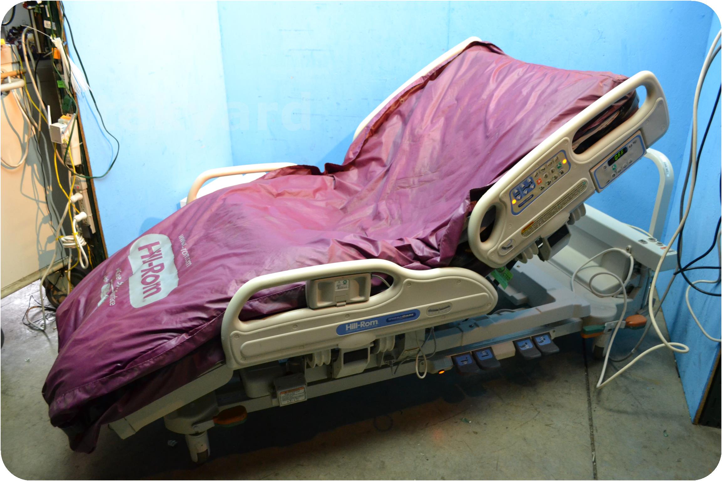 HILL-ROM VERSACARE P3200 ALL ELECTRIC HOSPITAL BED ...