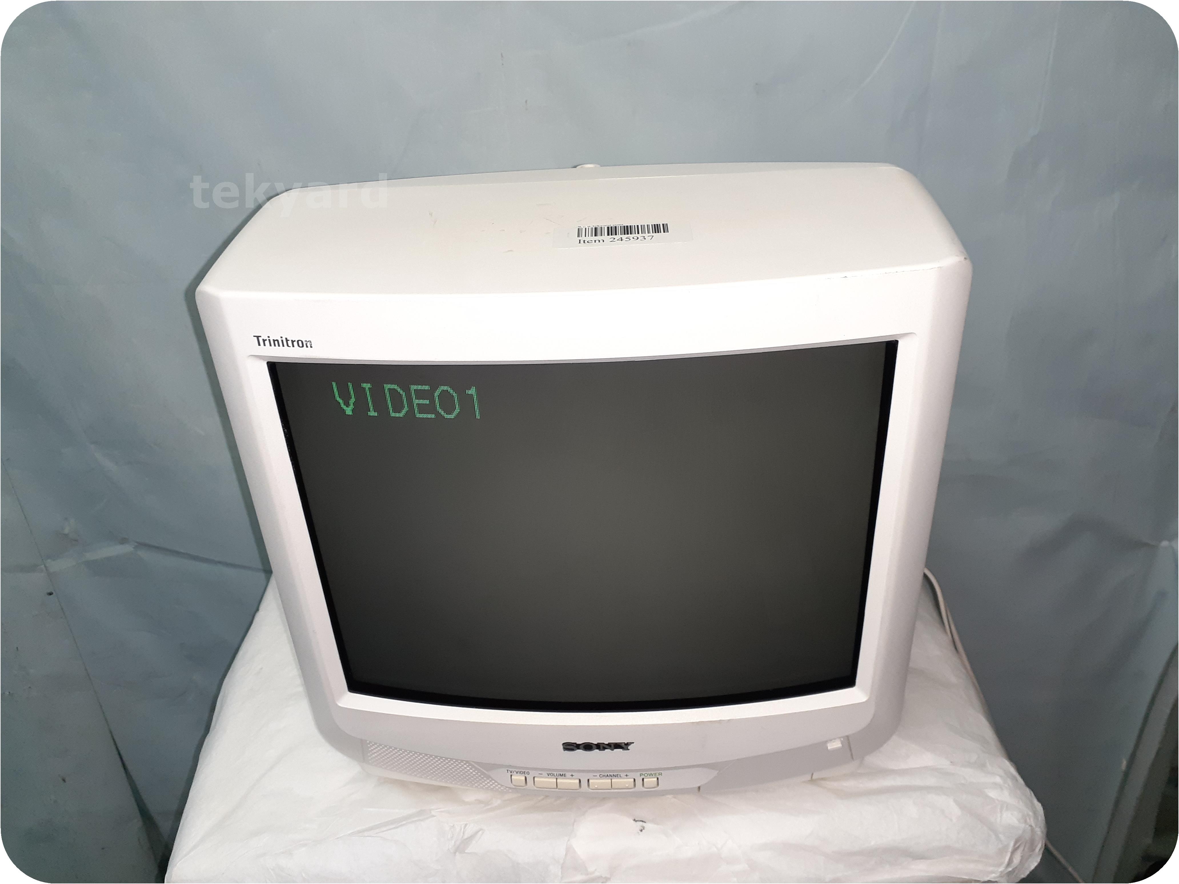 SONY TRINITRON COLOR TV KV-10PR1（white） Sony KV-10PR1 | CRT Database