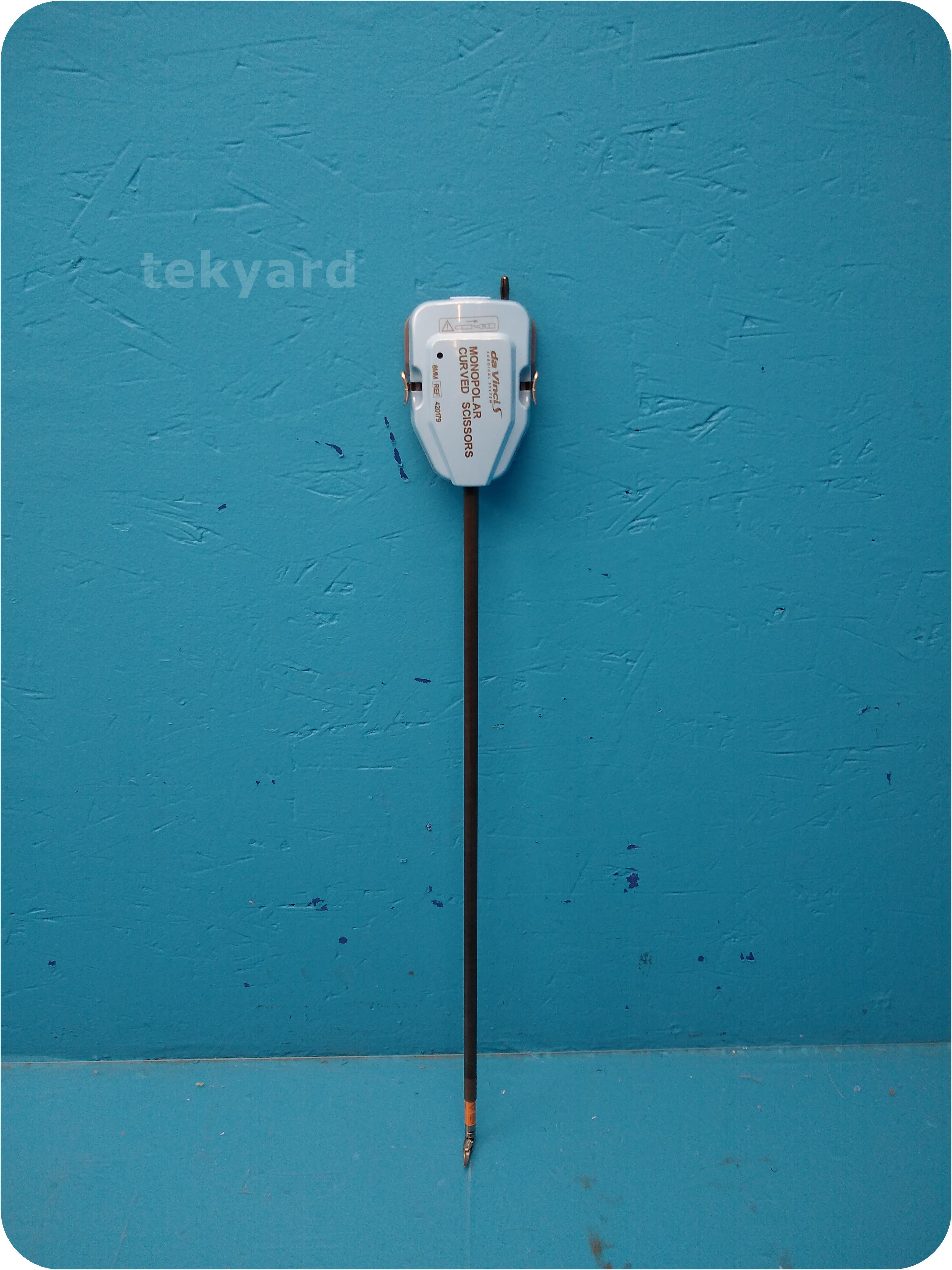 tekyard, LLC. 249935DaVinci S 420179 Monopolar Curved Scissors