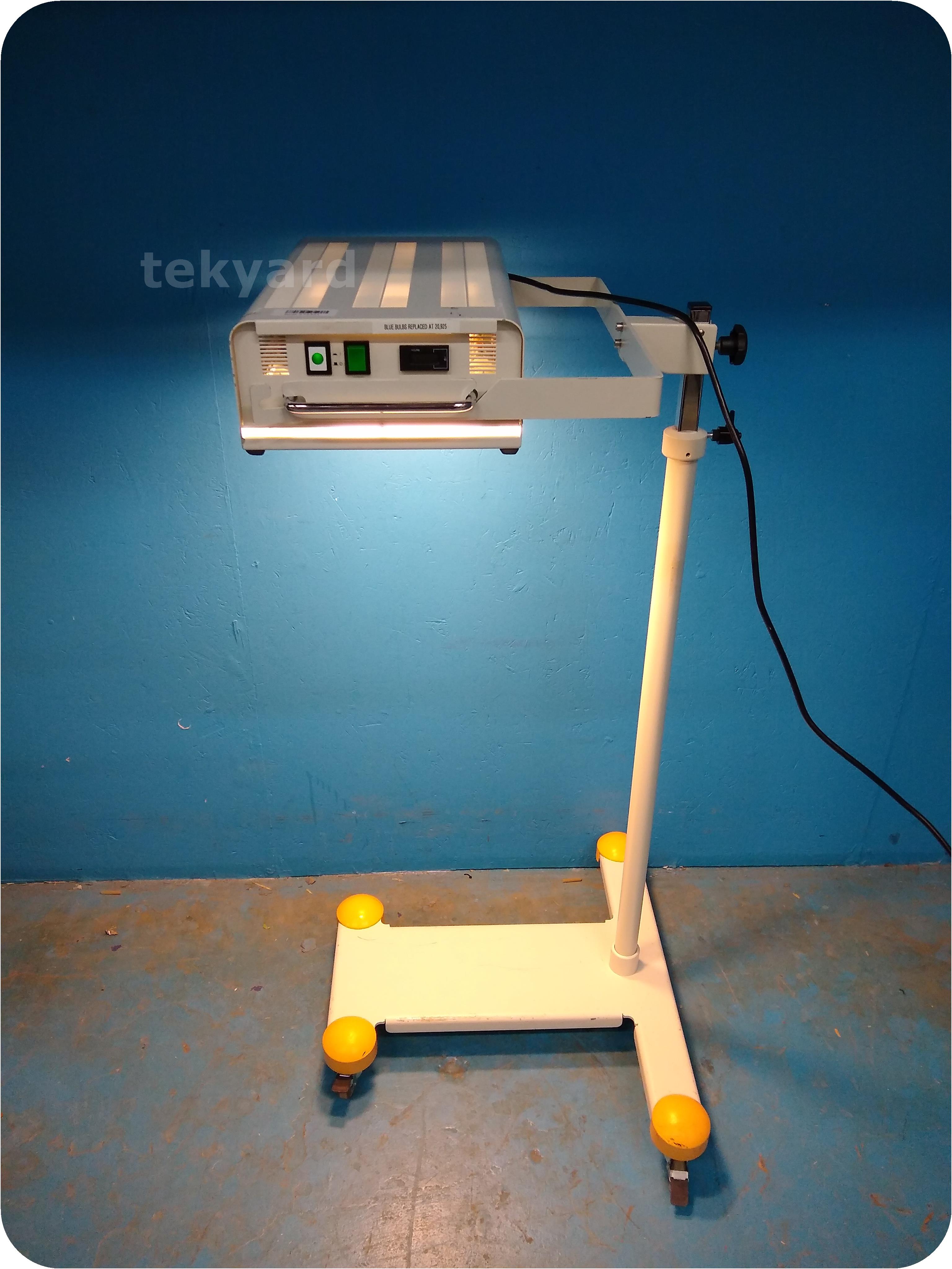 tekyard, LLC. 275321Drager PhotoTherapy 4000 Phototherapy Unit