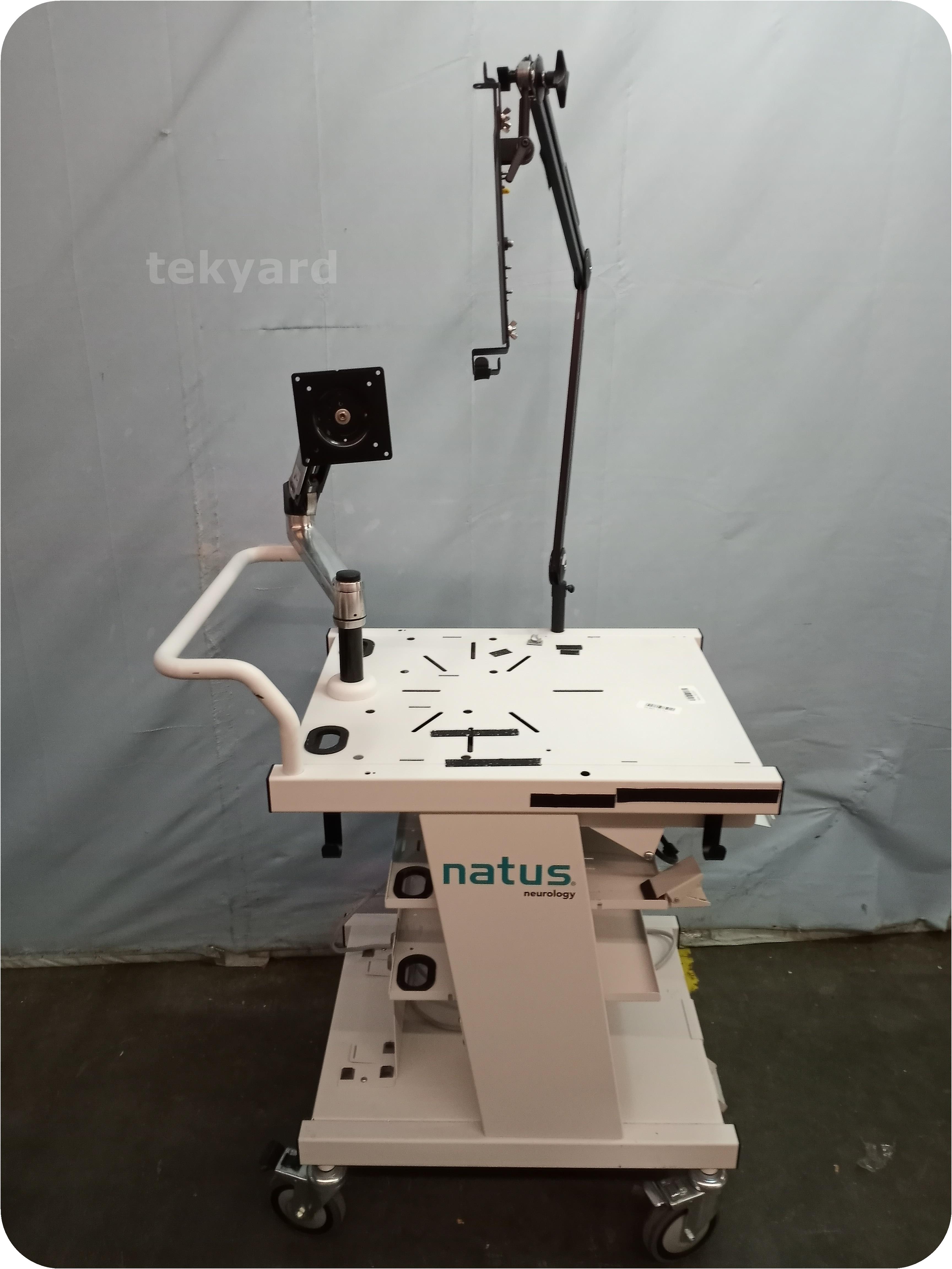 tekyard, LLC. 285207Natus Neurology EMG/EEG/IOM Cart