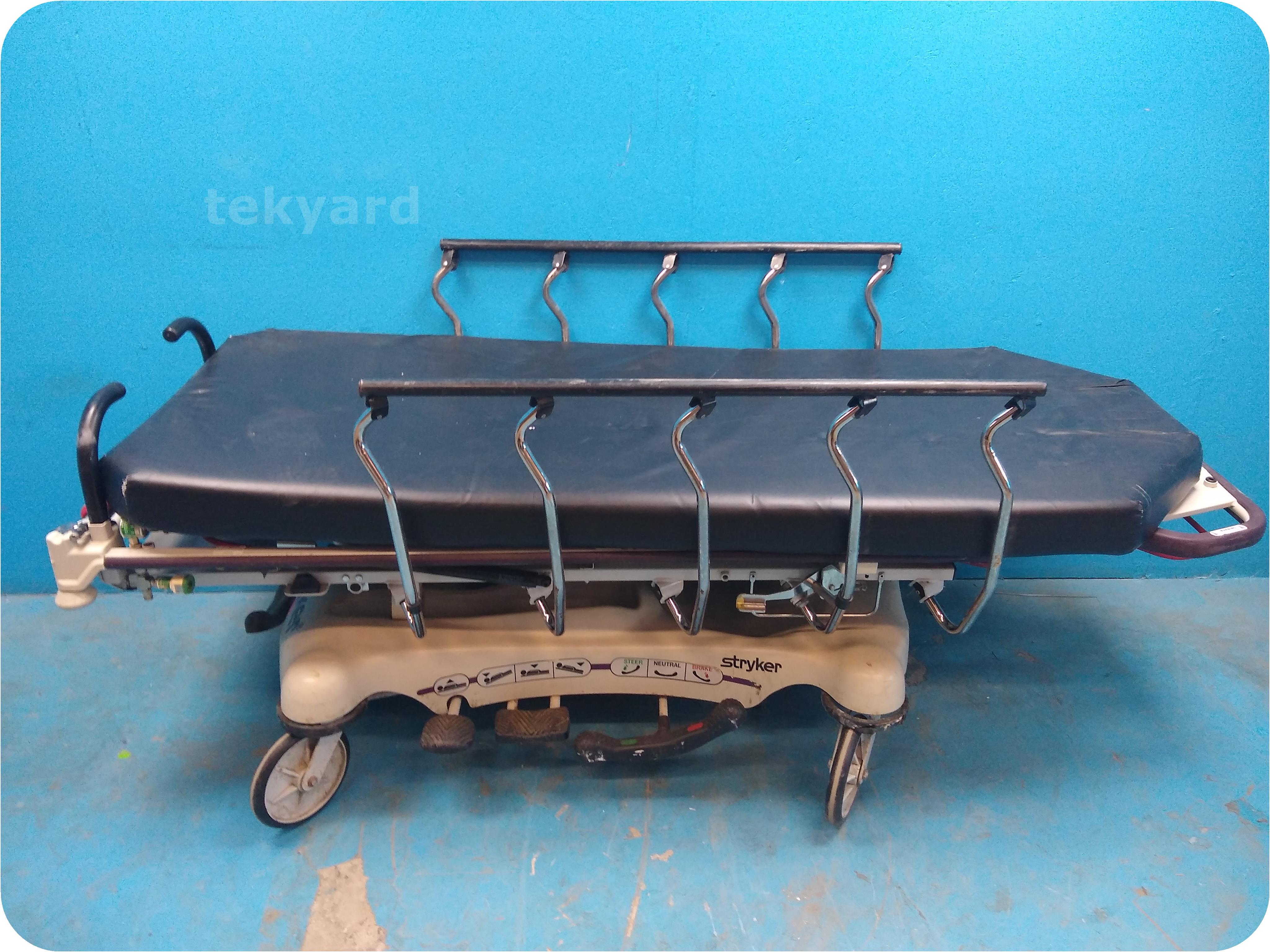 tekyard, LLC. 291079Stryker 1061 Gynnie (OB/GYN) Stretcher / Gurney