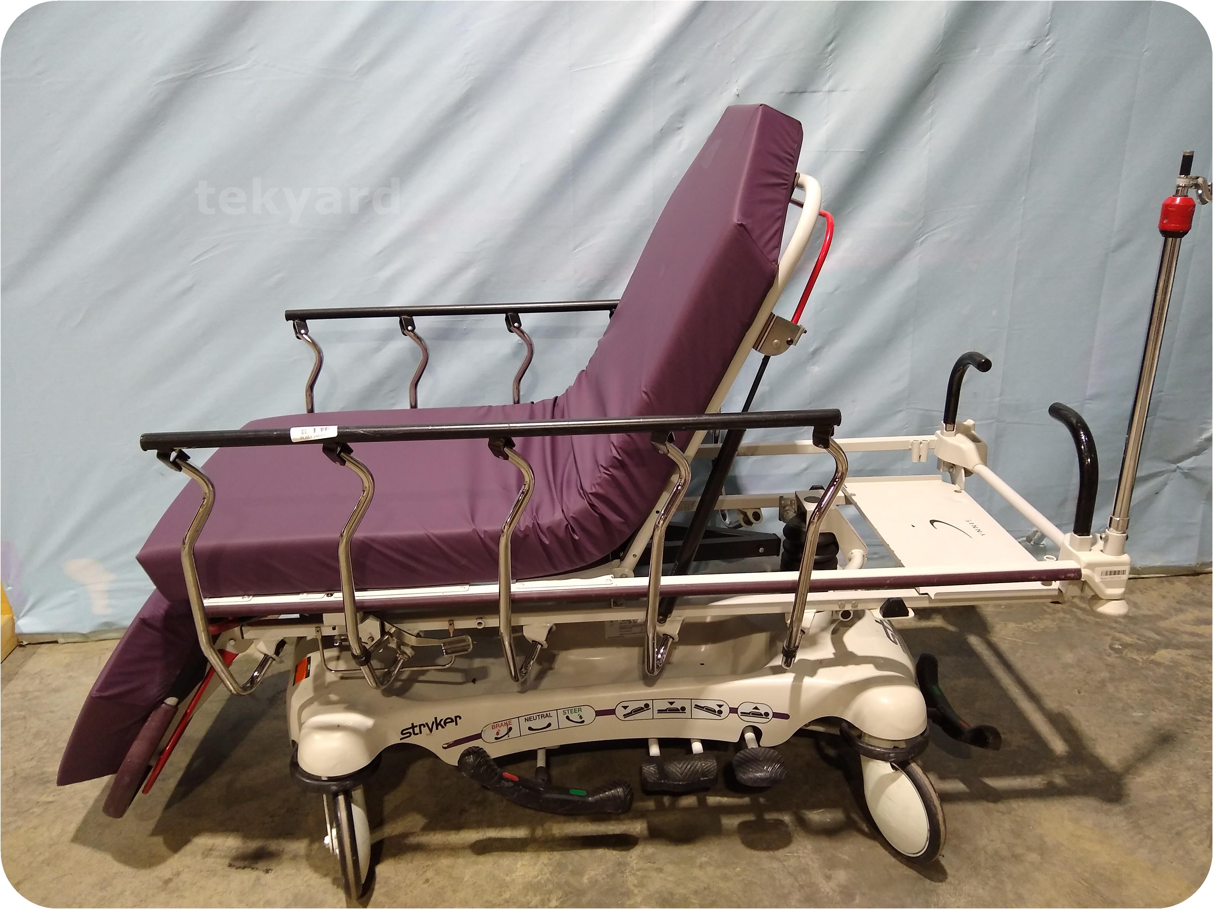 tekyard, LLC. 295320Stryker 1061 Gynnie (OB/GYN) Stretcher / Gurney