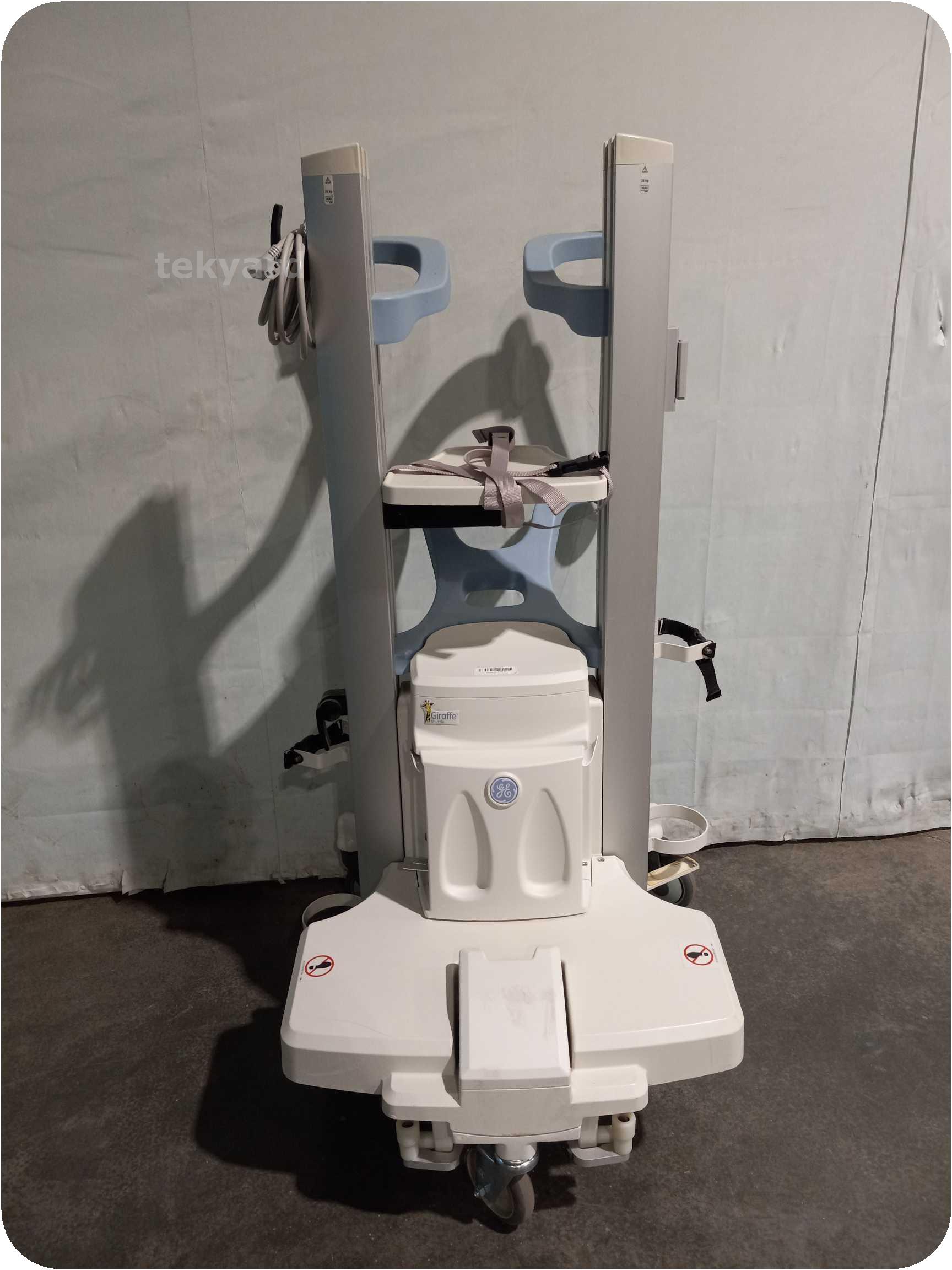 tekyard, LLC. - 304810-GE Healthcare Giraffe Shuttle Bedded Infant Warmer