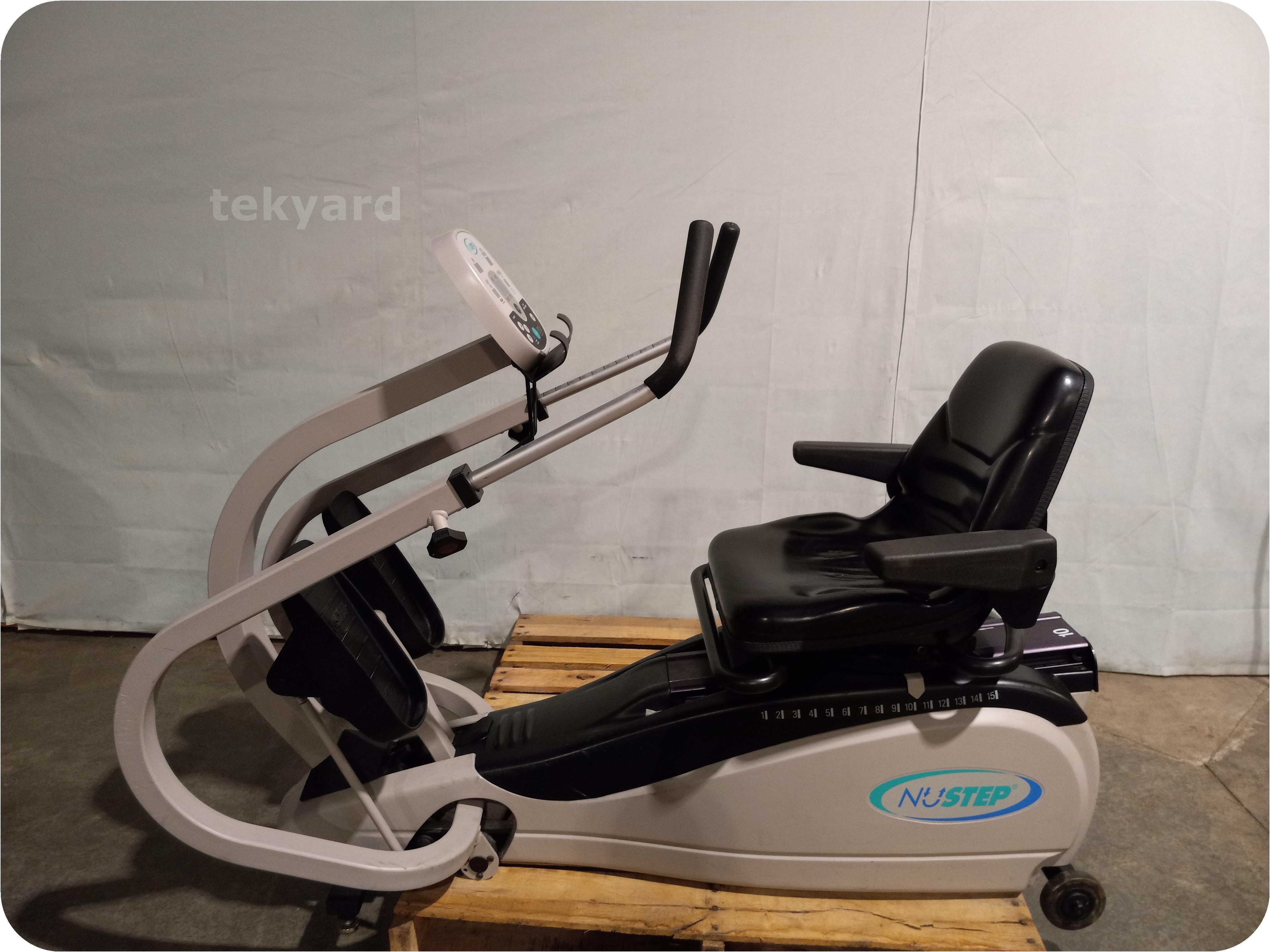 tekyard, LLC. 306649Nustep TRS 4000 Total Body Recumbent Cross Trainer