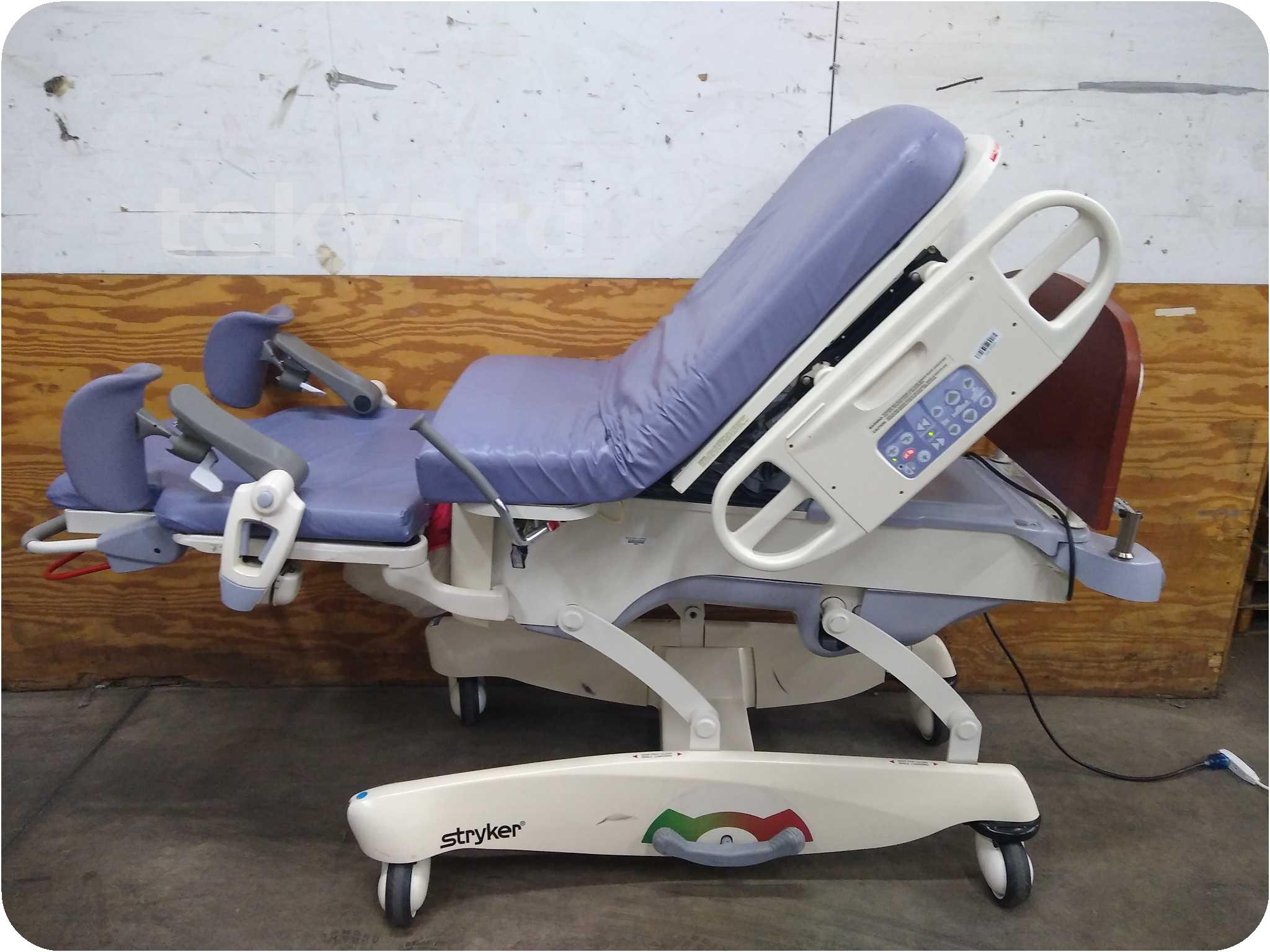 tekyard, LLC. 308486Stryker LD304 4701000000 Birthing Bed