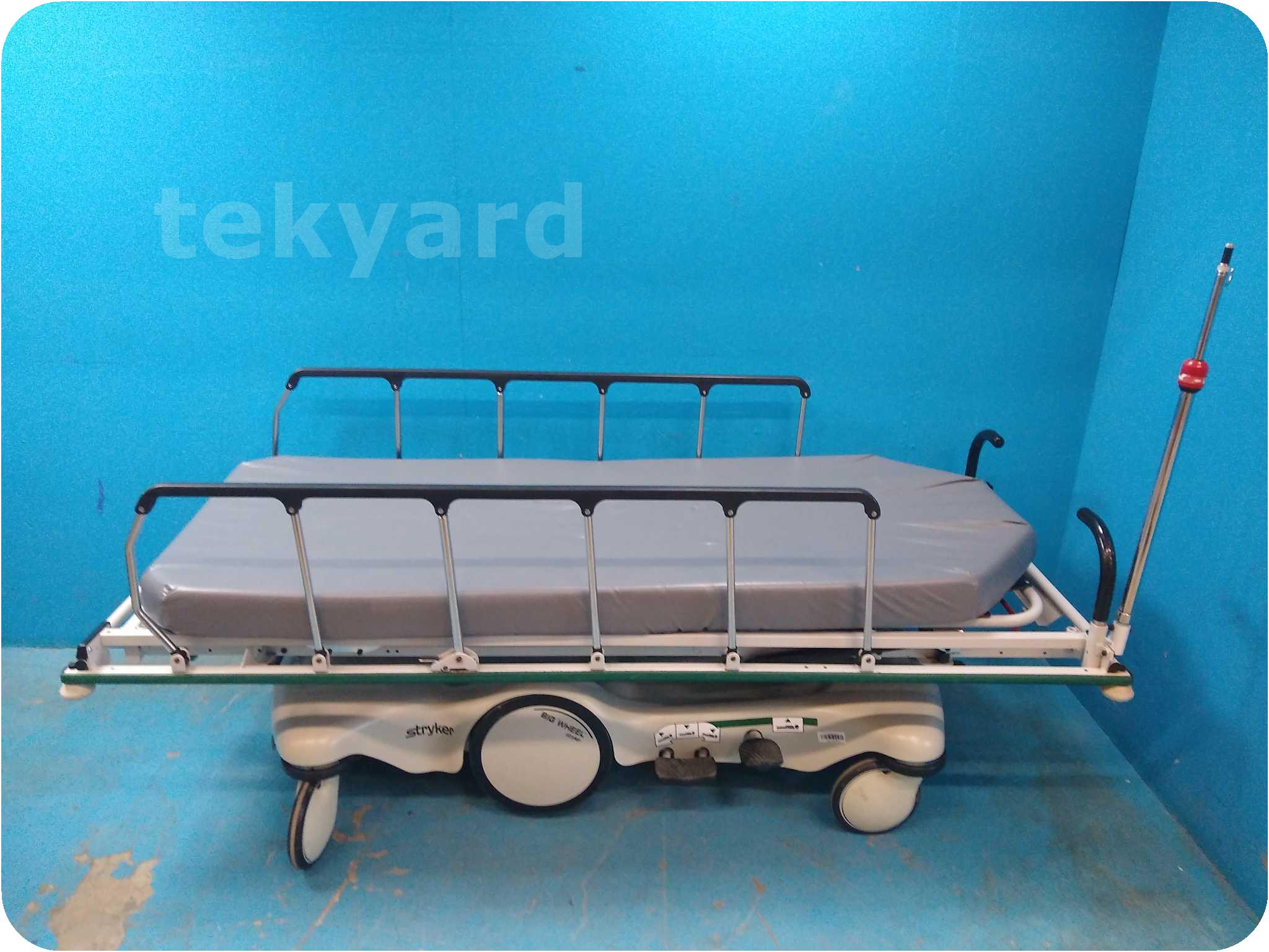 tekyard, LLC. 328799Stryker 1509 Stretcher / Gurney